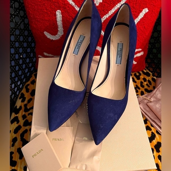 PRADA Camoscio Basic Suede Calzature Donna Bottiglia Platform Pump in Navy - Picture 2 of 9
